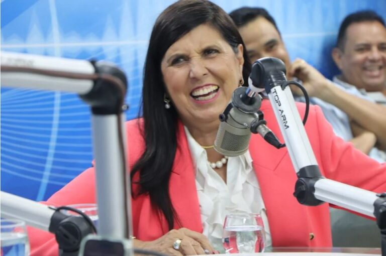 ligiaFeliiano